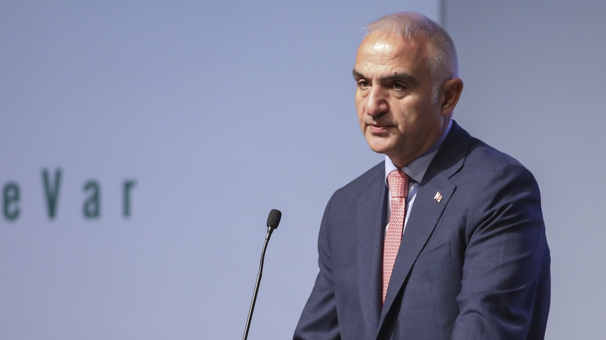 Bakan Ersoy, Karahantepe'nin 2023'n en nemli 9 projesi arasna seildiini aklad