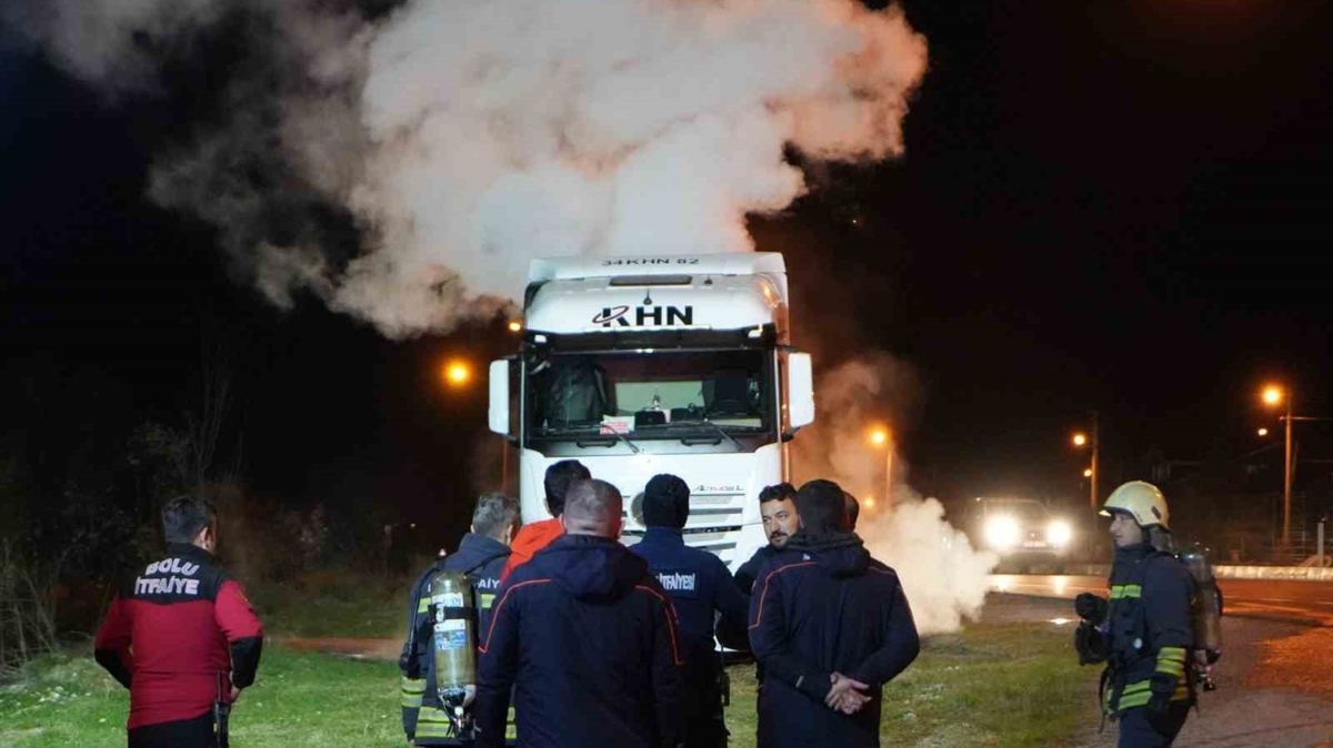 Korku dolu anlar! Kimyasal ykl tanker seyir esnasnda tepkimeye girdi