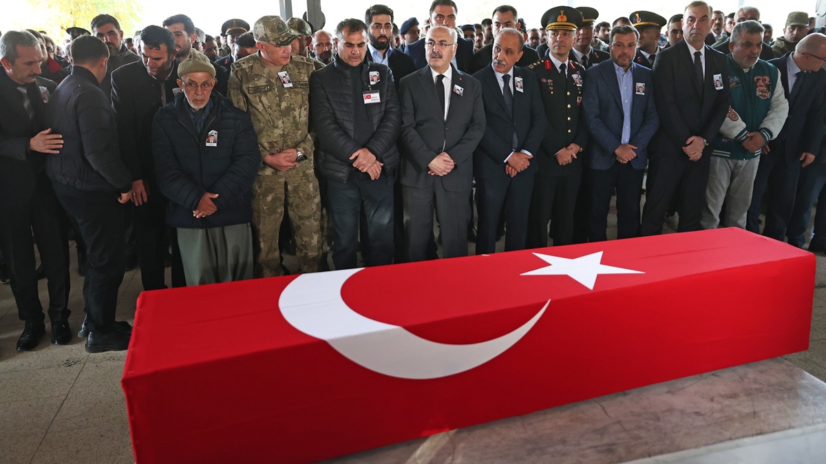 ehit Uzman avu Yetien dualarla defnedildi