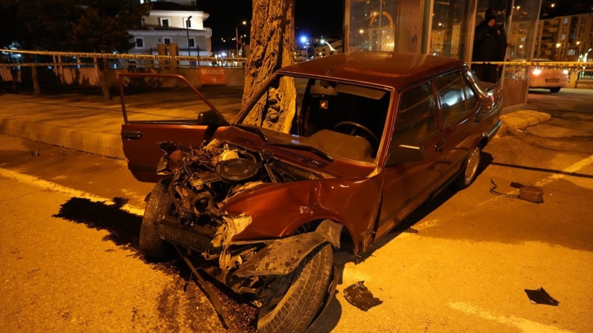 Bayburt'ta gece saatlerinde trafik kazası: 1 ölü, 1 ağır yaralı