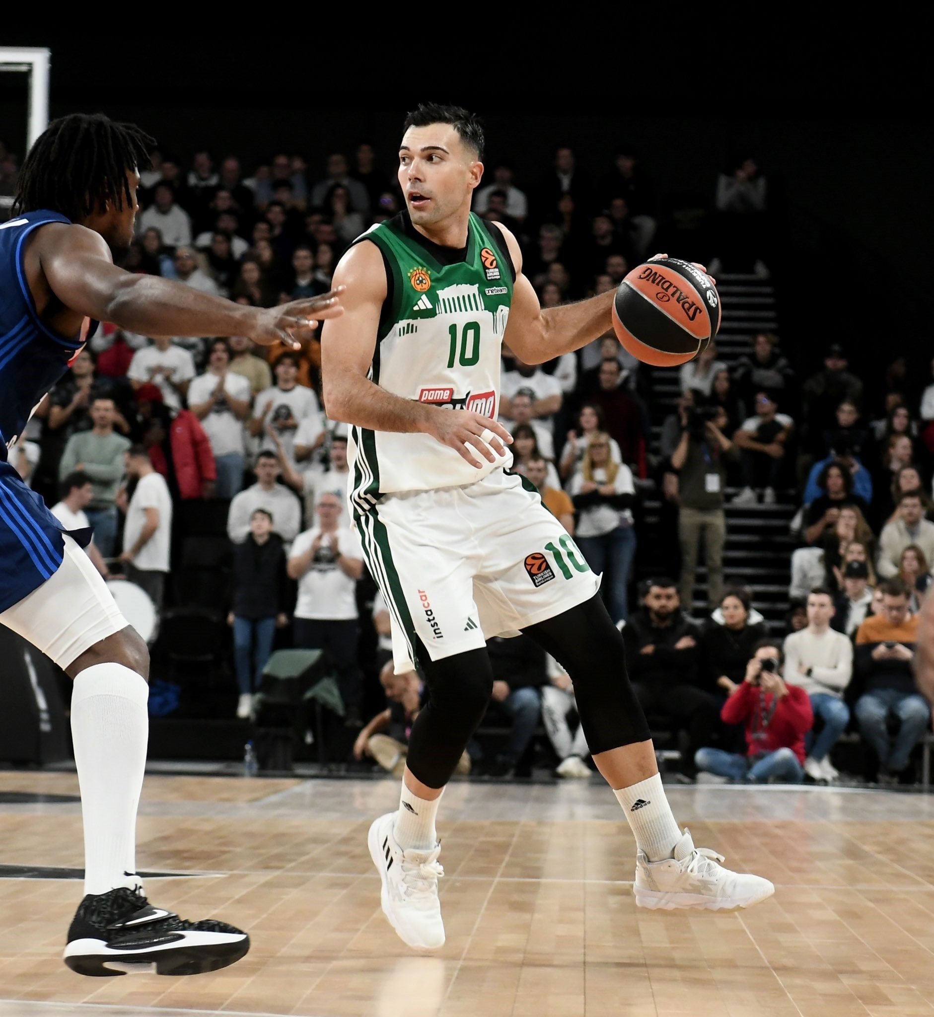 EuroLeague'de haftann MVP'si Kostas Sloukas