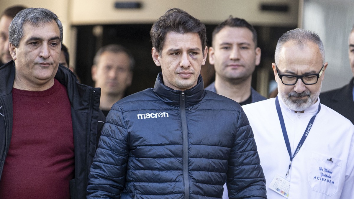 Hakem Halil Umut Meler'den aklama! ''iddetin son bulmasn temenni ediyorum''