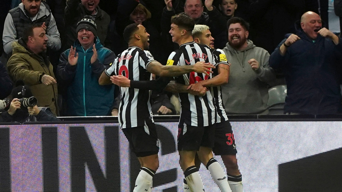 Newcastle United, kt gidiata 'dur' dedi!