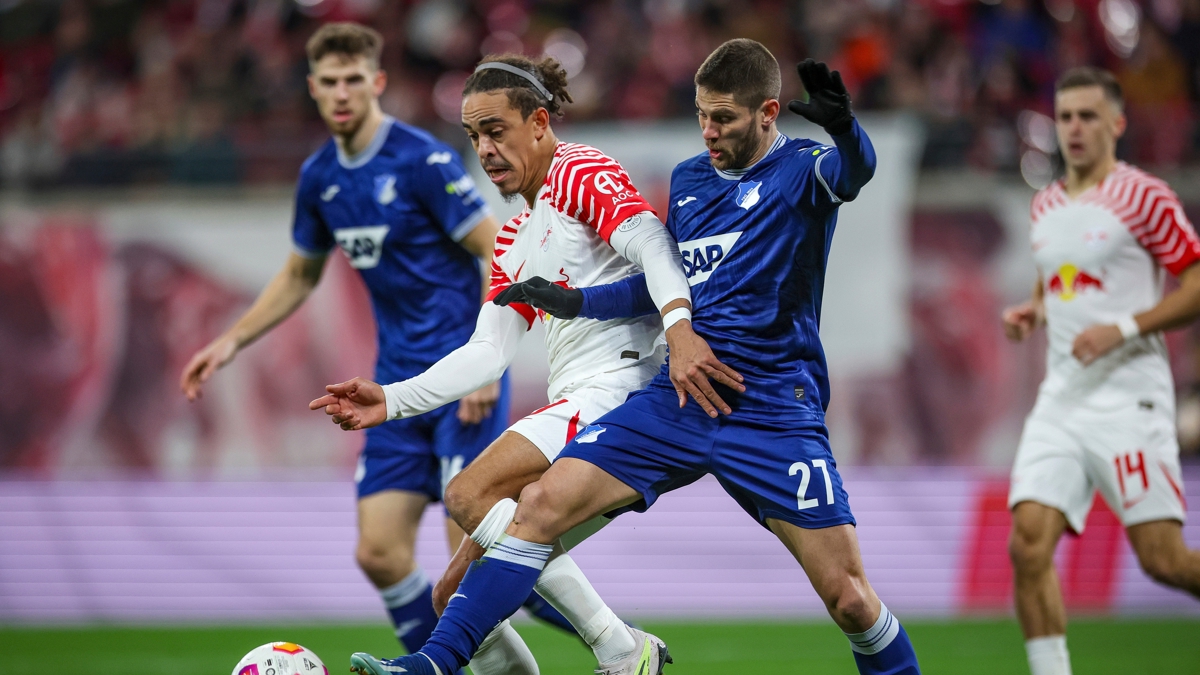 Ozan Kabakl Hoffenheim, Leipzig'e direnemedi!