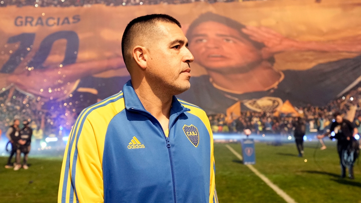 Riquelme, Boca Juniors'a bakan oldu