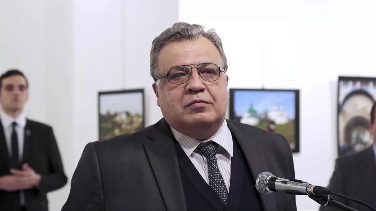 Rusya'nn Ankara Bykelisi Andrey Karlov suikastnn zerinden 7 yl geti