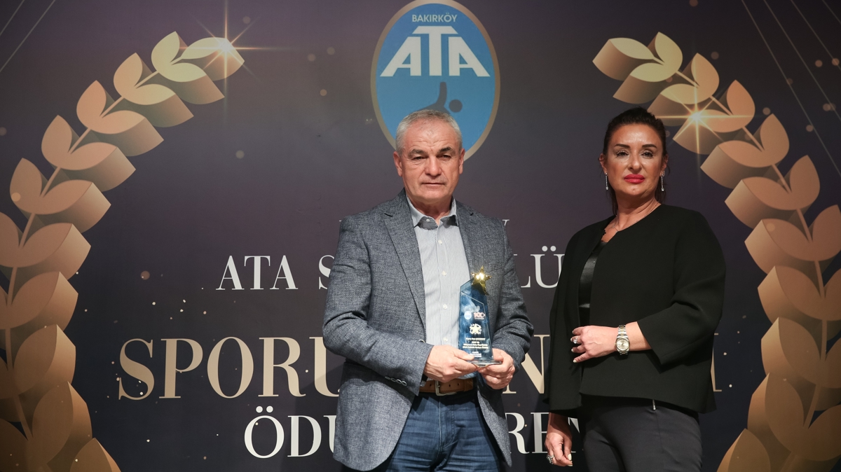 Bakrky Ata Spor Kulb, ''Sporun Enleri''ni seti