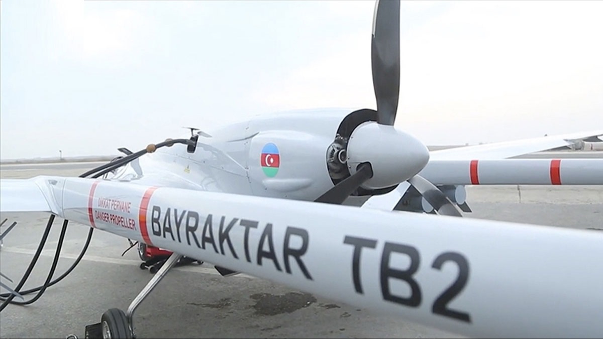 Azerbaycan'dan Bayraktar TB2'li tatbikat