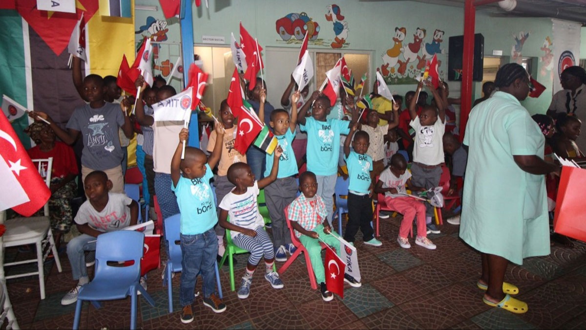 TKA'nn yardm eli Mozambik'e kadar uzand