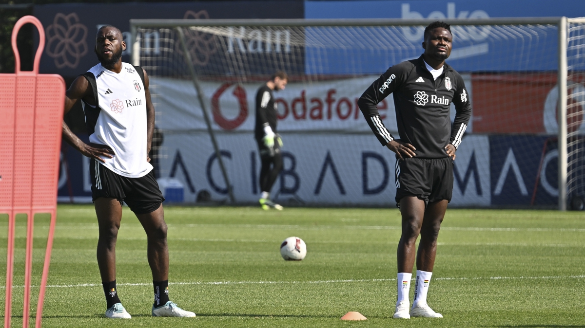 Beikta'ta 7 futbolcu Afrika Kupas yolcusu