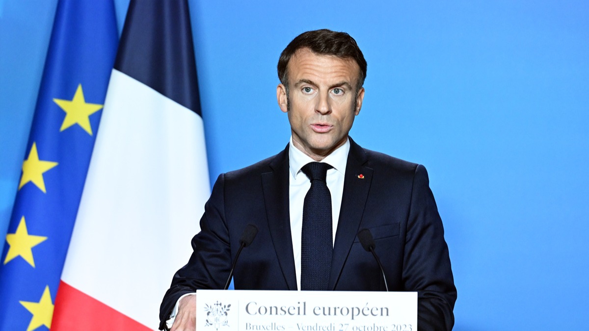Macron'dan atekes aklamas 