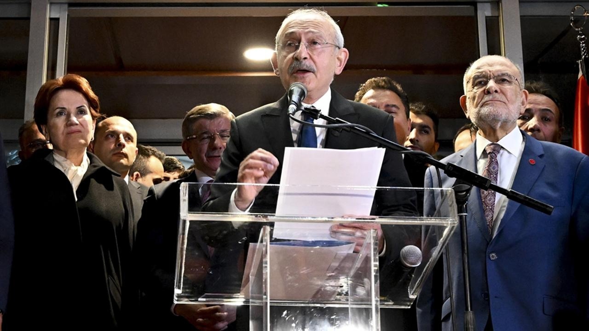 Savaş büyüyor... Karşı taarruz başladı! CHP: Sen de bize operasyon çektin