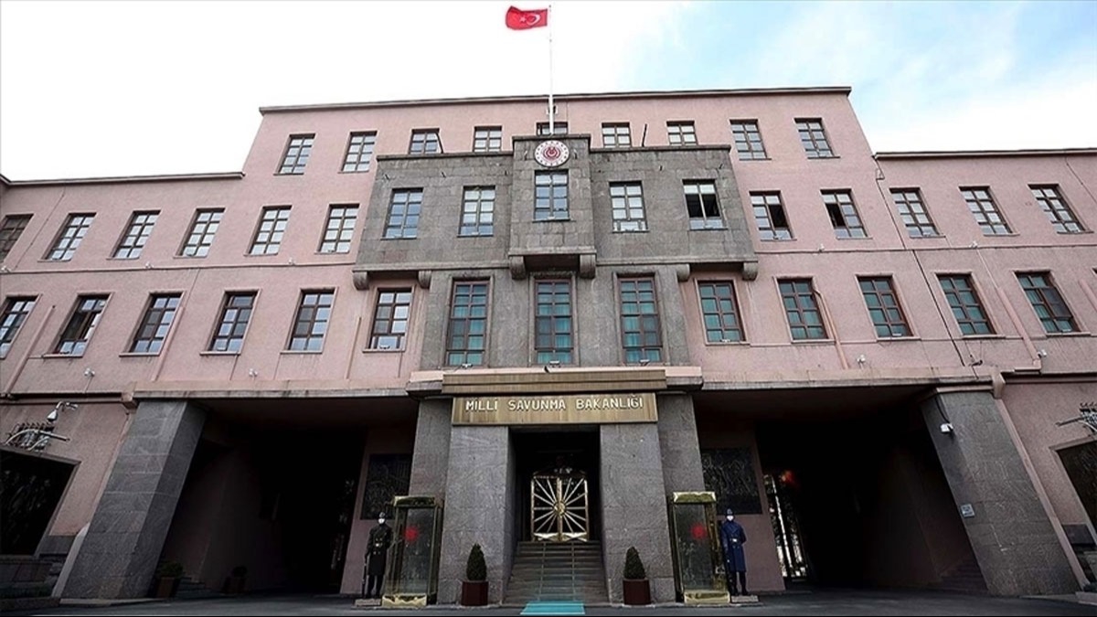 Tuzla Piyade Okulu iddias sonras yeni gelime! Sral amirlerin grev yerleri deitirildi