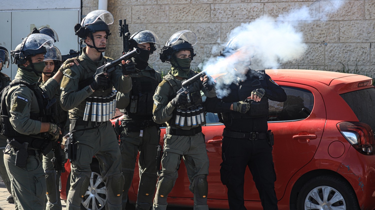 Saldırıların gölgesinde 11. cuma... İsrail polisinden Kudüs'te müdahale