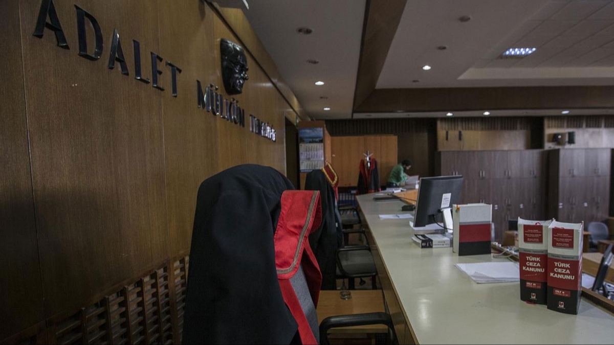 Uyuturucu satt iddia edilen kiiye anne babasnn ikayeti zere alan davada 15 yl hapsi isteniyor