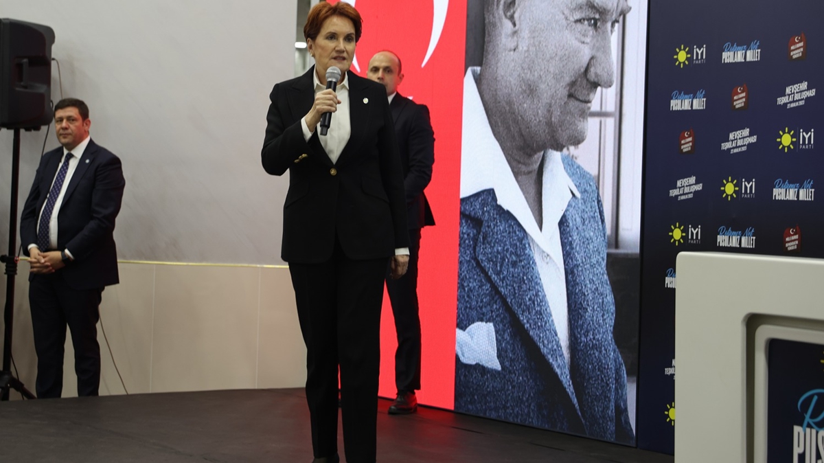 Y Parti'de panik! yelere gnderilen mesaj ortal kartrd