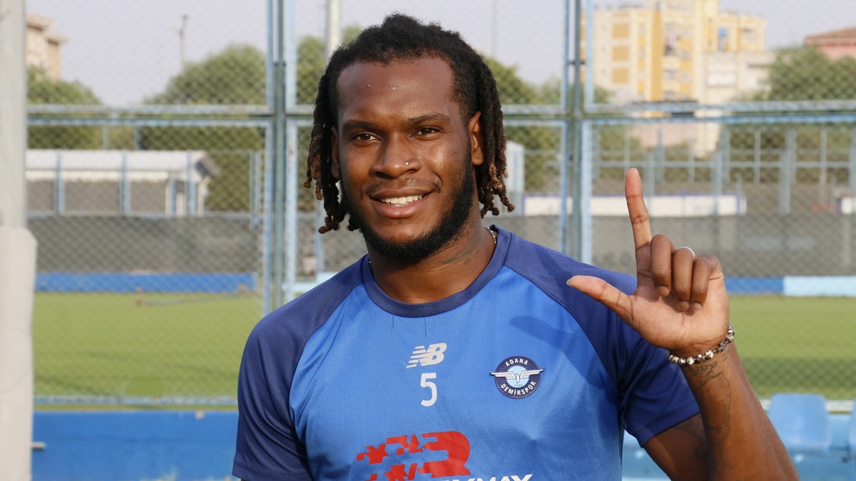 Adana Demirspor iin srpriz iddia! Andreaw Gravillon ile yollar ayrlyor