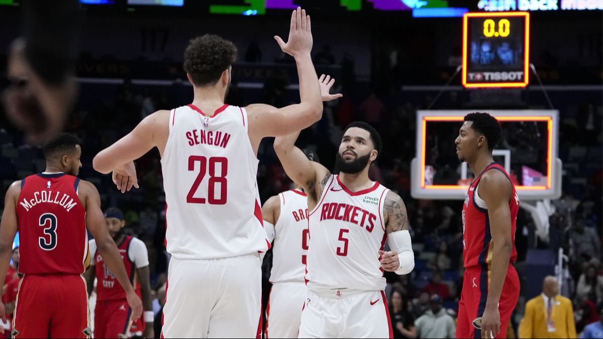 Alperen engn'den rekor! Pelicans potasna tam 37 say