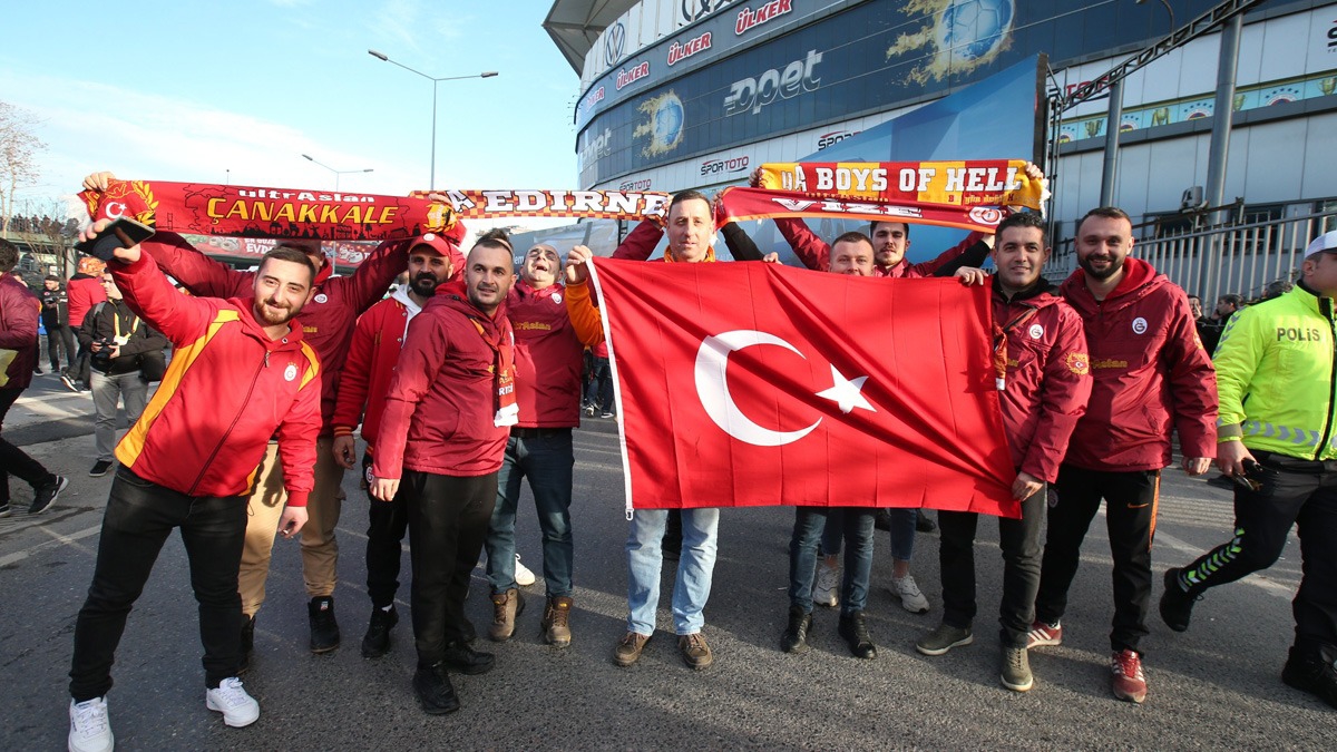 Galatasaray taraftar Kadky'de 