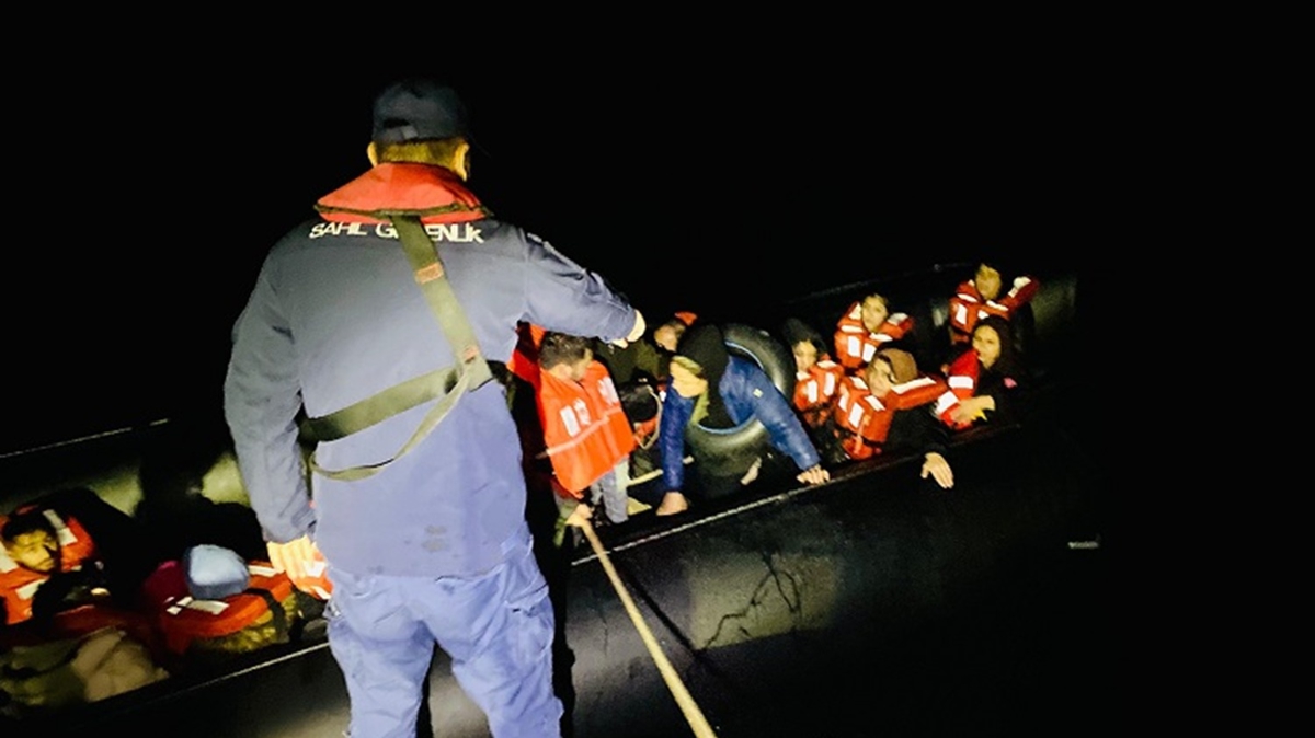 Seferihisar aklarnda 28 gmen yakaland