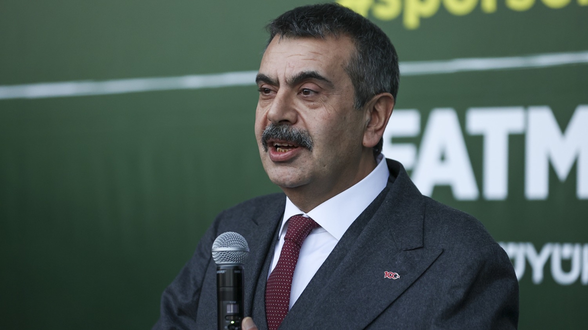 Bakan Tekin: Önümüzdeki yüzyılı, insan fıtratına uygun milli bir terbiye programı inşa etmeyi arzu ediyoruz