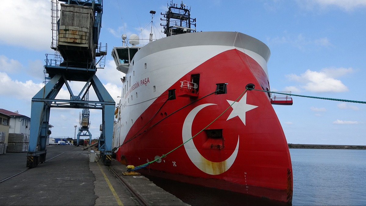 Petrol tespitinin ardndan dmeye basld! Sefer balyor
