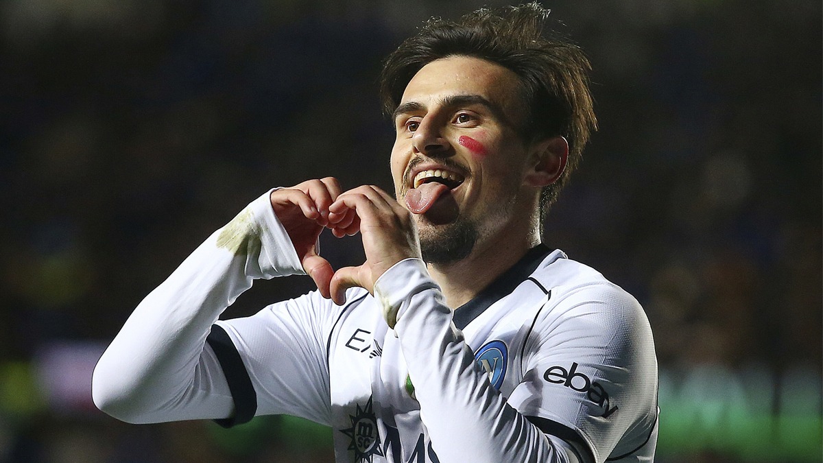Eljif Elmas transferi resmen akland! te Fenerbahe'nin kasasna girecek rakam...