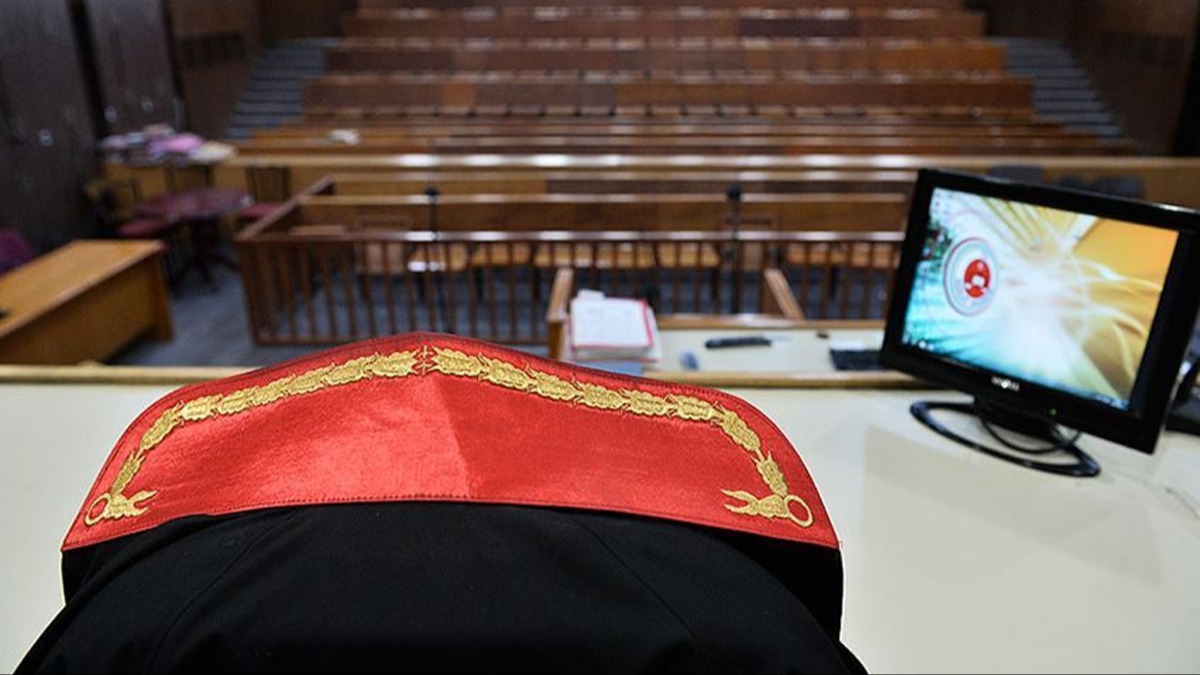 FET'nn ''gaybubet evi''nde yakalanan 4 sank hakim karsna kt