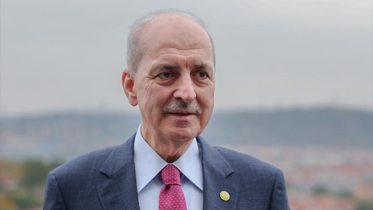 TBMM Bakan Kurtulmu, Mehmet Akif Ersoy'u and