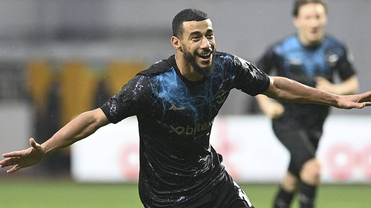 Adana Demirspor'da srpriz ayrlk! Younes Belhanda ile yollar ayrld