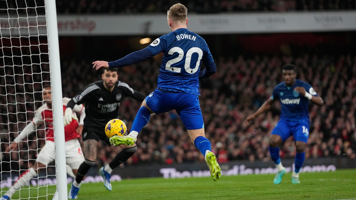 West Ham'dan Arsenal'e elme!