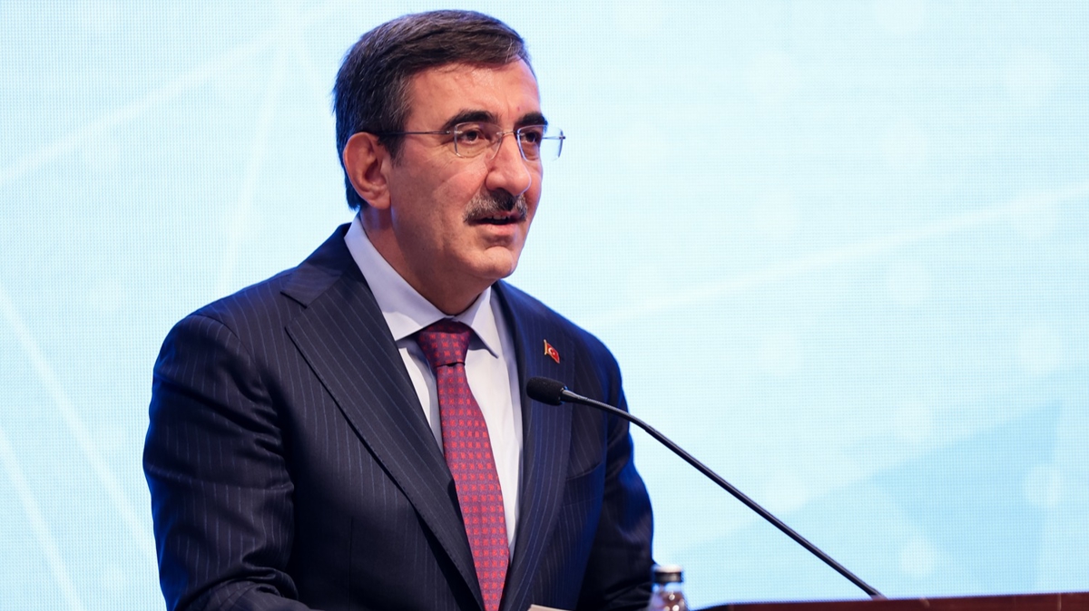 Cumhurbakan Yardmcs Ylmaz memur zamm iin oran verdi