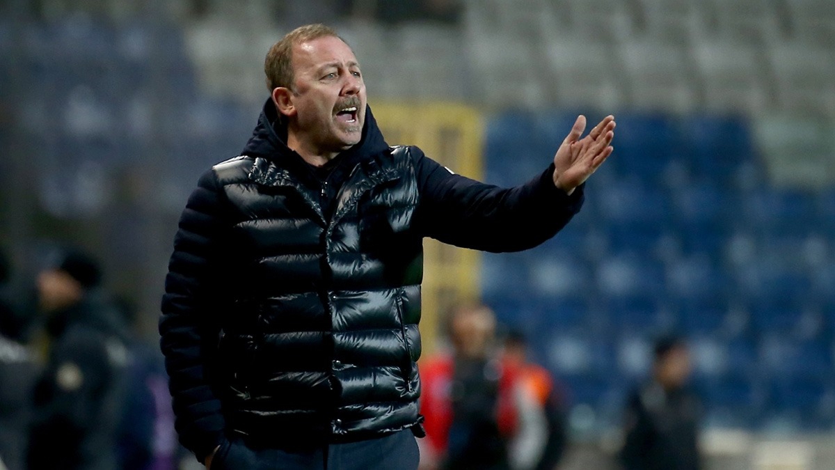 1,5 yllk anlama saland! Sergen Yaln'n yeni adresi Antalyaspor