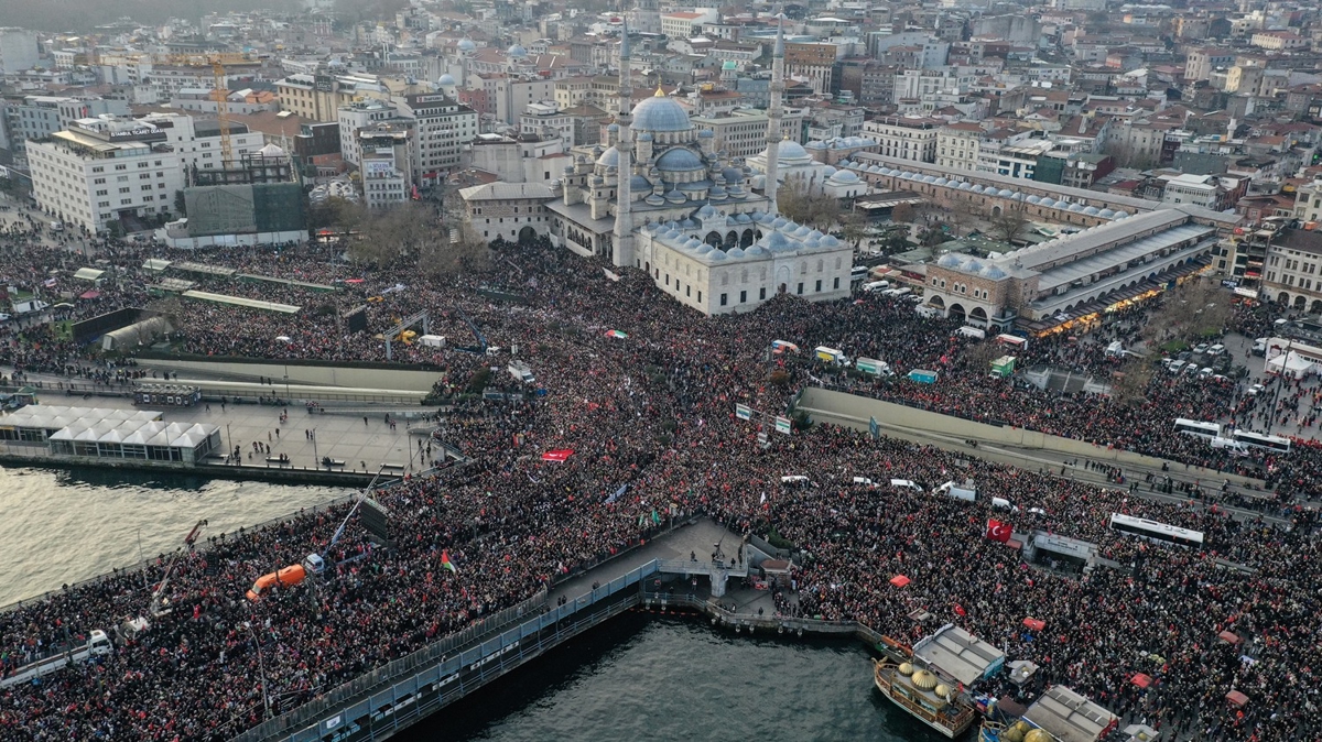 Akar: Filistin'deki ter�r faaliyetlerini �iddetle lanetliyoruz 