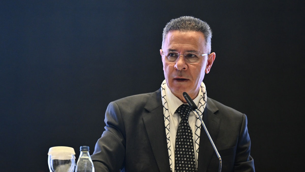 Osmanl� d�nemine i�aret edip T�rkiye'nin garant�rl���ne destek verdi