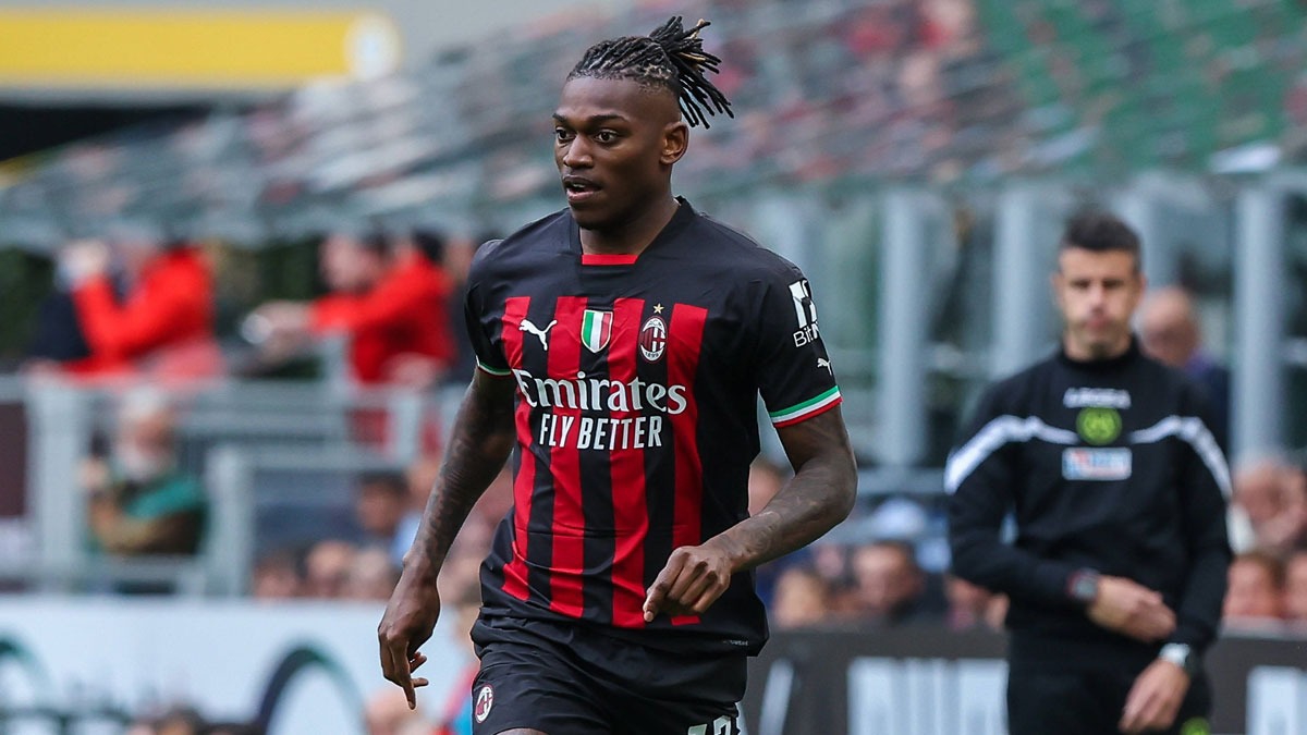 Rafael Leao: Ibrahimovic, Avrupa Ligi'ni kazanmam�zda yard�mc� olacak