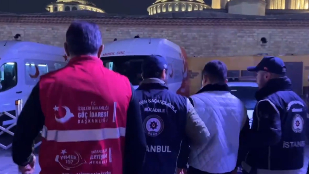 Y�lba�� gecesi �Kalkan-6� operasyonu: �ok say�da ki�i yakaland�