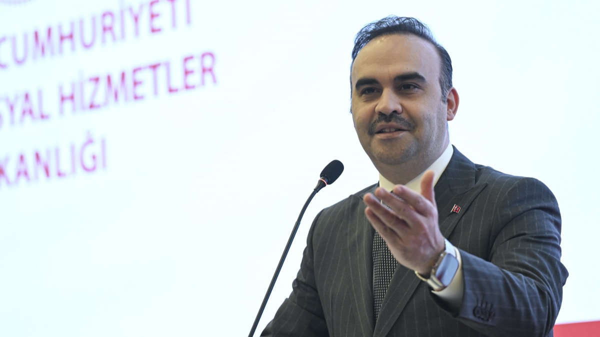 Bakan Kac�r: Ye�il d�n���m� �ncelikli yat�r�mlar kapsam�nda de�erlendirece�iz