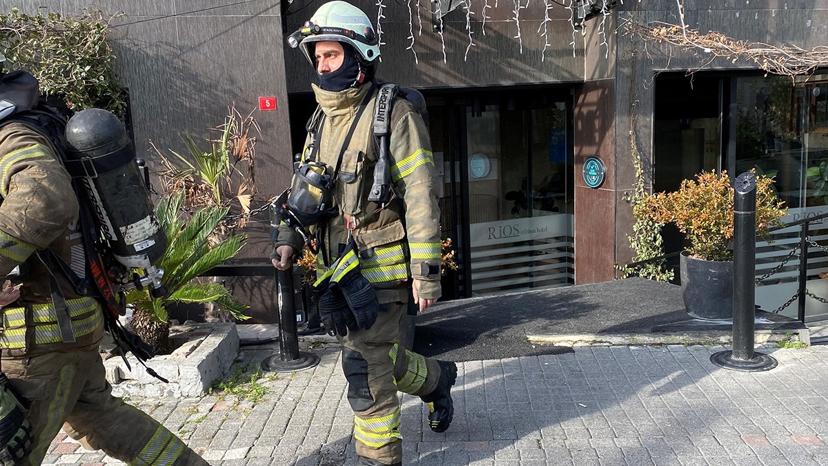 Bak�rk�y'de otel yang�n�