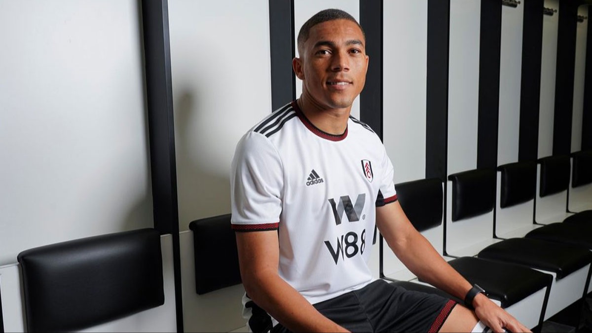 Yeni golc� i�in anla�ma sa�land�! Aslan'dan Carlos Vinicius operasyonu