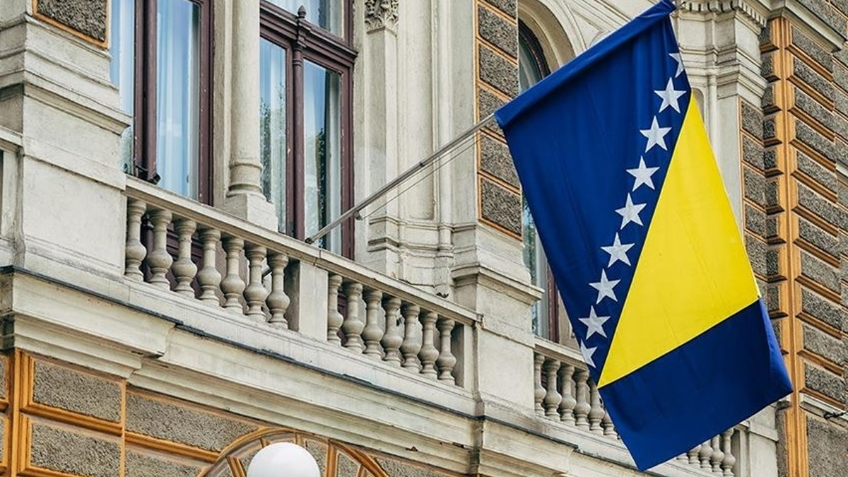 'Ba��ms�z' Bosna Hersek 32. ya��nda