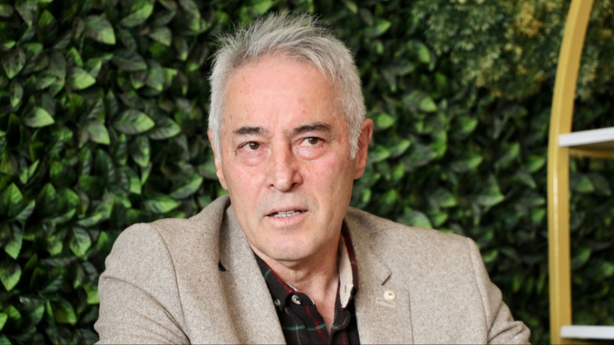 Sakaryaspor yeni teknik direkt�r�n� a��klad�!