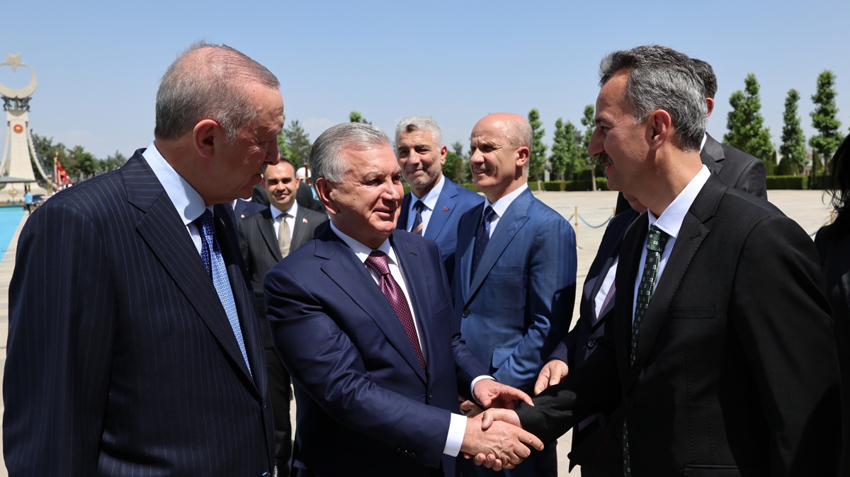 �zbekistan'dan TUSA�'a ziyret