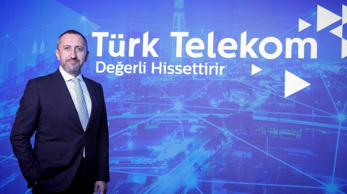 T�rk Telekom'un mobil ve fiberdeki b�y�me ivmesi s�r�yor