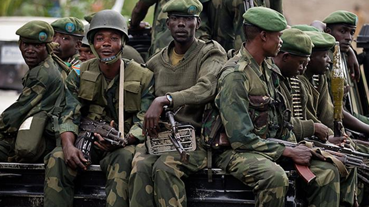 �syanc�larla sava�may� reddeden 25 askere idam cezas�