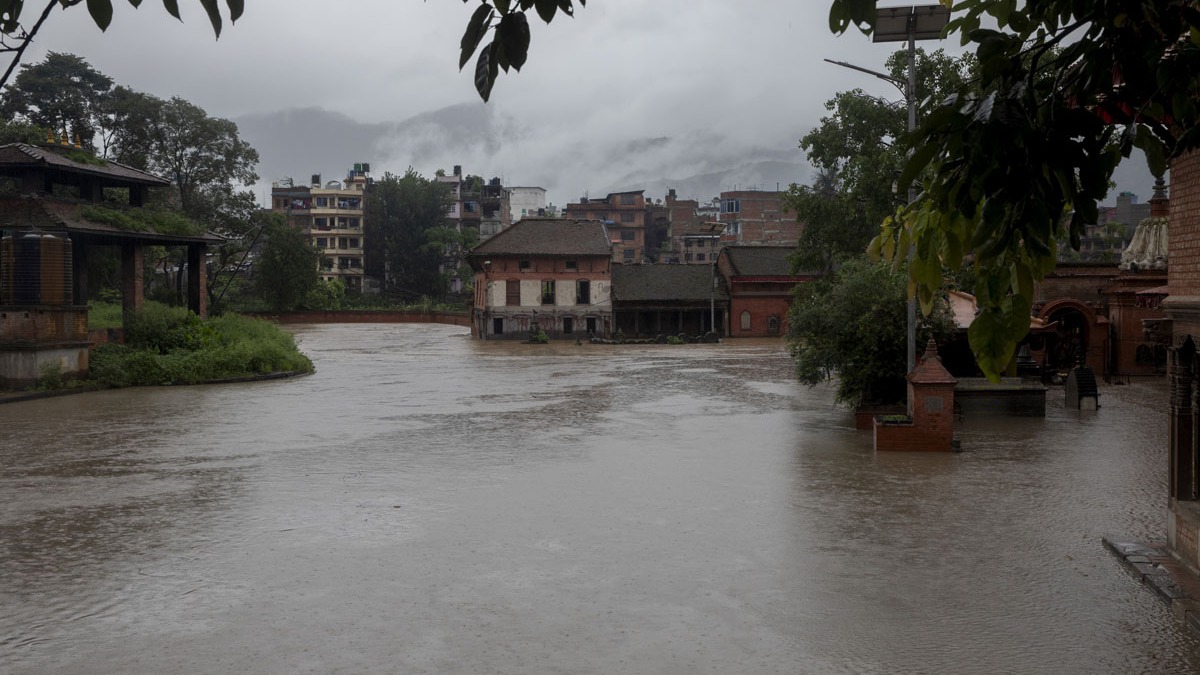 Nepal'de muson facias�! 62 ki�i �ld�