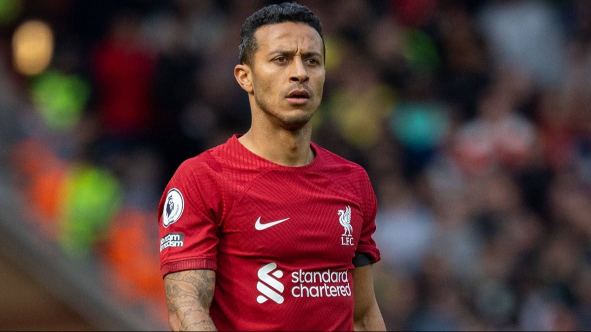 Thiago'dan futbola veda karar�!