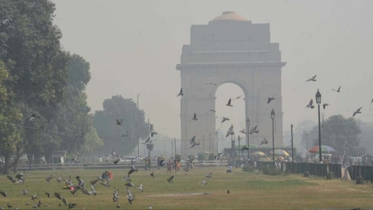 Yeni Delhi'de hava kirlili�i �nlemi! 2025'e kadar havai fi�ek sat��� ve kullan�m� yasakland�