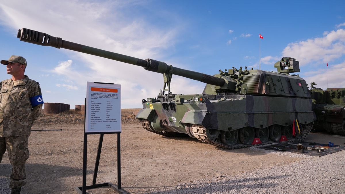 ''Ate� Serbest- 2024''te g�vde g�sterisi: Yeni nesil F�rt�na ob�s� ilk kez sahneye ��kt�