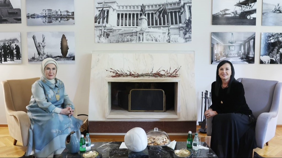 Emine Erdo�an, Edi Rama'n�n e�i Linda Rama ile Tiran'da bulu�tu